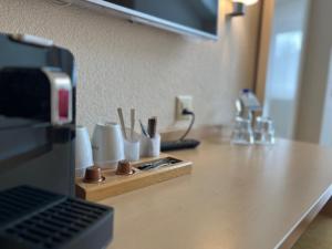 Dapur atau dapur kecil di Hotel Felmis SELF CHECK-IN