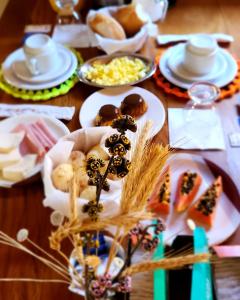 Φαγητό σε αυτός ο ξενώνας ή κάπου εκεί κοντά