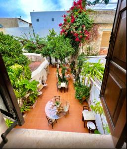 Vườn quanh Four Seasons of Bliss at Sohora Hotel