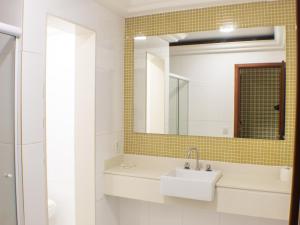 Et badeværelse på Condor Hotel - Adult Only