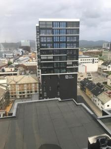 Linna Bodø üldine vaade või majutusasutusest Rom m/bad i Bodø sentrum pildistatud vaade