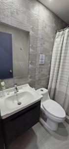 Ένα μπάνιο στο Hotel Regata