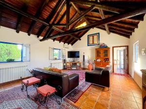 Istumisnurk majutusasutuses Quinta do Cutato - Piscina Guest House