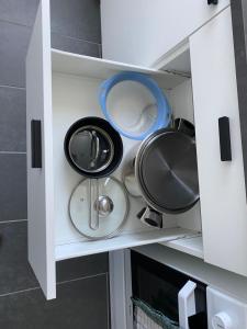 Kuchyň nebo kuchyňský kout v ubytování Monteur und Ferienwohnung THMS 14 R