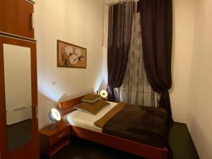 Krevet ili kreveti u jedinici u objektu Best Location in the Heart of the City, 2 bedrooms, 2 bathrooms