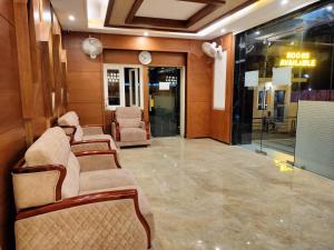 Posezení v ubytování Wyt Hotels - Rameswaram