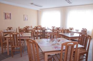 Restauracja lub miejsce do jedzenia w obiekcie Garni hotel Alma
