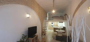 Μια τηλεόραση ή/και κέντρο ψυχαγωγίας στο TRIANA 3 WIFI