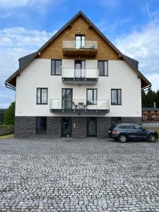 Budova, kde se apartmán nachází