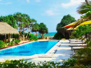 Bassein majutusasutuses Sleeping Elephant Beach Resort või selle lähedal