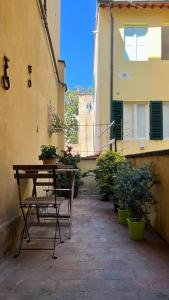 A balcony or terrace at Affittacamere Zanobi 45