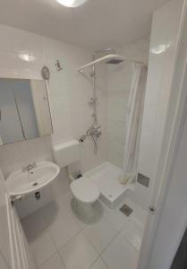 Kúpeľňa v ubytovaní Apartments Talija Podgora