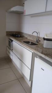 Köök või kööginurk majutusasutuses ATRIUM THERMAS RESIDENCE