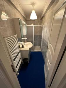 Koupelna v ubytování TAKSİM PERA House