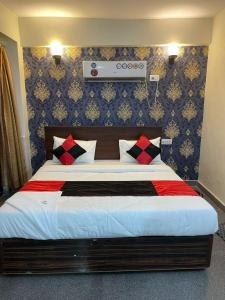 Postel nebo postele na pokoji v ubytování Hotel divine