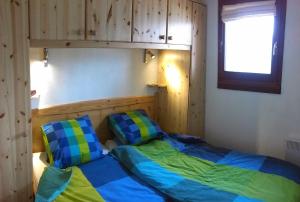 Postel nebo postele na pokoji v ubytování Modern apartment in Chatel with fantastic views