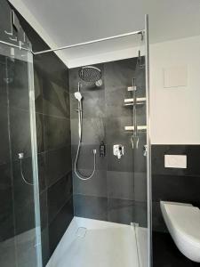 Bilik mandi di Modern Apartment Mainz by PMA +24 gambar