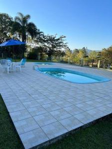 Der Swimmingpool an oder in der Nähe von Morada do Campo