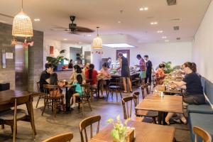Nhà hàng/khu ăn uống khác tại The Glomad Danang Hotel