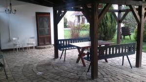 Jardí fora de Salaš Đorđević