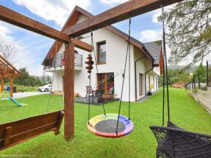 Zahrada ubytování APARTAMENTY UL.SARNIA