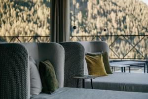 A seating area at Aparthotel My Daum