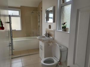 A bathroom at Remarkable 1-Bed House the entire first floor