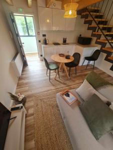Posezení v ubytování Ermo Loft - Casas do Ermo