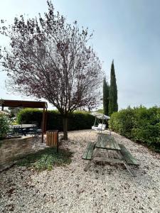 A garden outside La Perla di Assisi