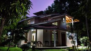 Zahrada ubytování Binara Home Stay