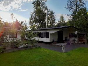 Zahrada ubytování Carpe Diem, het ruime chalet met houtkachel nabij Wildlands Emmen