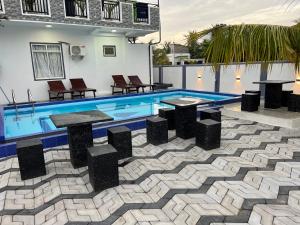 Bassein majutusasutuses Blue Diamond Resort või selle lähedal