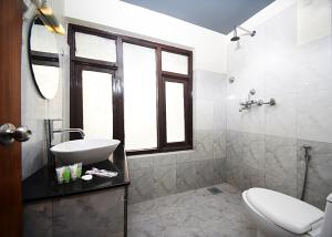 Baðherbergi á Hotel Amaryllis Kathmandu