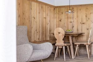 Boutique-Hotel Ballguthof am Golfplatz的休息区