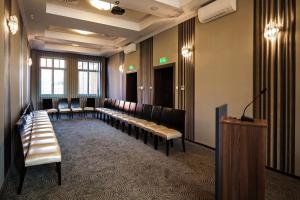 Konferenční prostory v ubytování Grand Hotel Glorius Makó + 37 fotografií