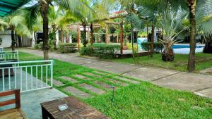 Zahrada ubytování Twin Palms Resort