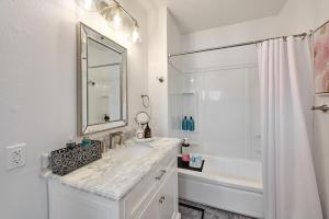 Fotografie z fotogalerie ubytování Home - Elegant comfort 22 minutes to OSU v destinaci Lebanon + 20 fotografií