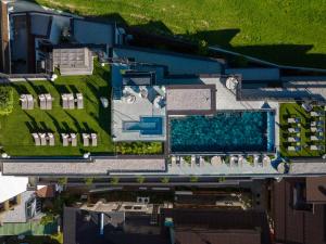 The swimming pool at or close to Aktiv- & Wellnesshotel Bergfried
