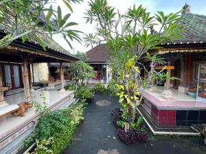 Zahrada ubytování Ubud Tri Upasedana House 2