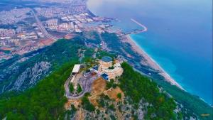 Galeriebild der Unterkunft Peaceful Apartment For Holiday Homes Rooms - BE MY GUEST in Antalya