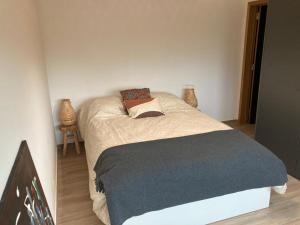 Katil atau katil-katil dalam bilik di Appartement moderne flambant neuf