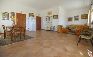 A seating area at Casavacanza Dattilo