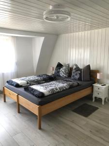 Postel nebo postele na pokoji v ubytování Wohlfühloase Brombachsee