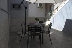 Balkón nebo terasa v ubytování B&B Sibi