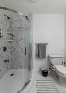 Afbeelding uit fotogalerij van 3br private Apartment in Jersey City