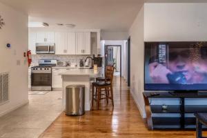 Η κουζίνα ή μικρή κουζίνα στο 3br private Apartment