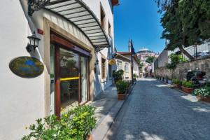 a street in a town with a building at Zeynep Sultan Hotel in Istanbul