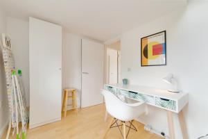 Fotografie z fotogalerie ubytování Pass the Keys 49 Byron Square Modern and Spacious 3 Bed Home with Free Parking v Cambridge