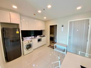 Kuchyň nebo kuchyňský kout v ubytování One Tower 1 Bed 16 by ThaiminatorPattaya