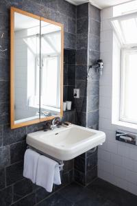 Koupelna v ubytování Alpine Spa Hotel Haus Hirt